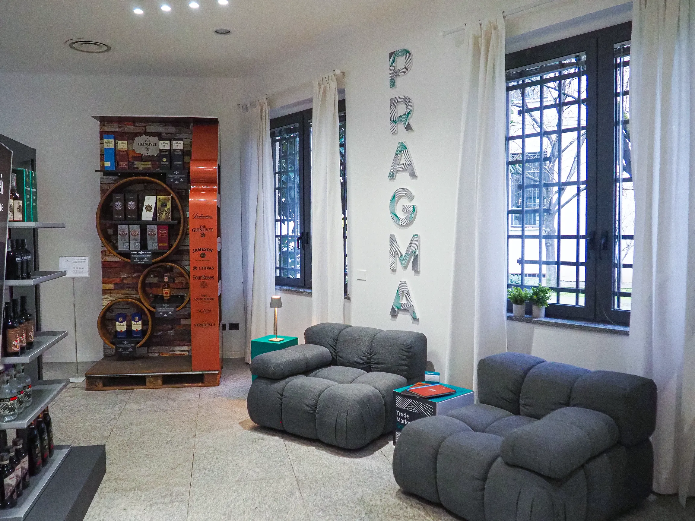 showroom-02